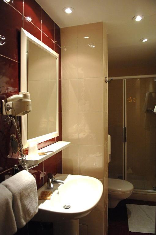 Hotel-Residence Chalgrin Париж Екстериор снимка